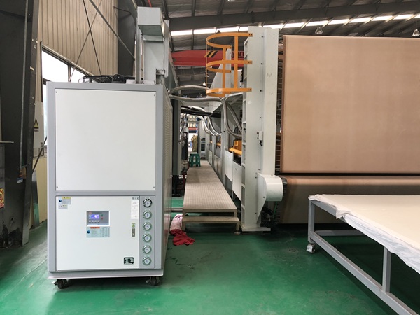 风冷式冷水机的优缺点有哪些？